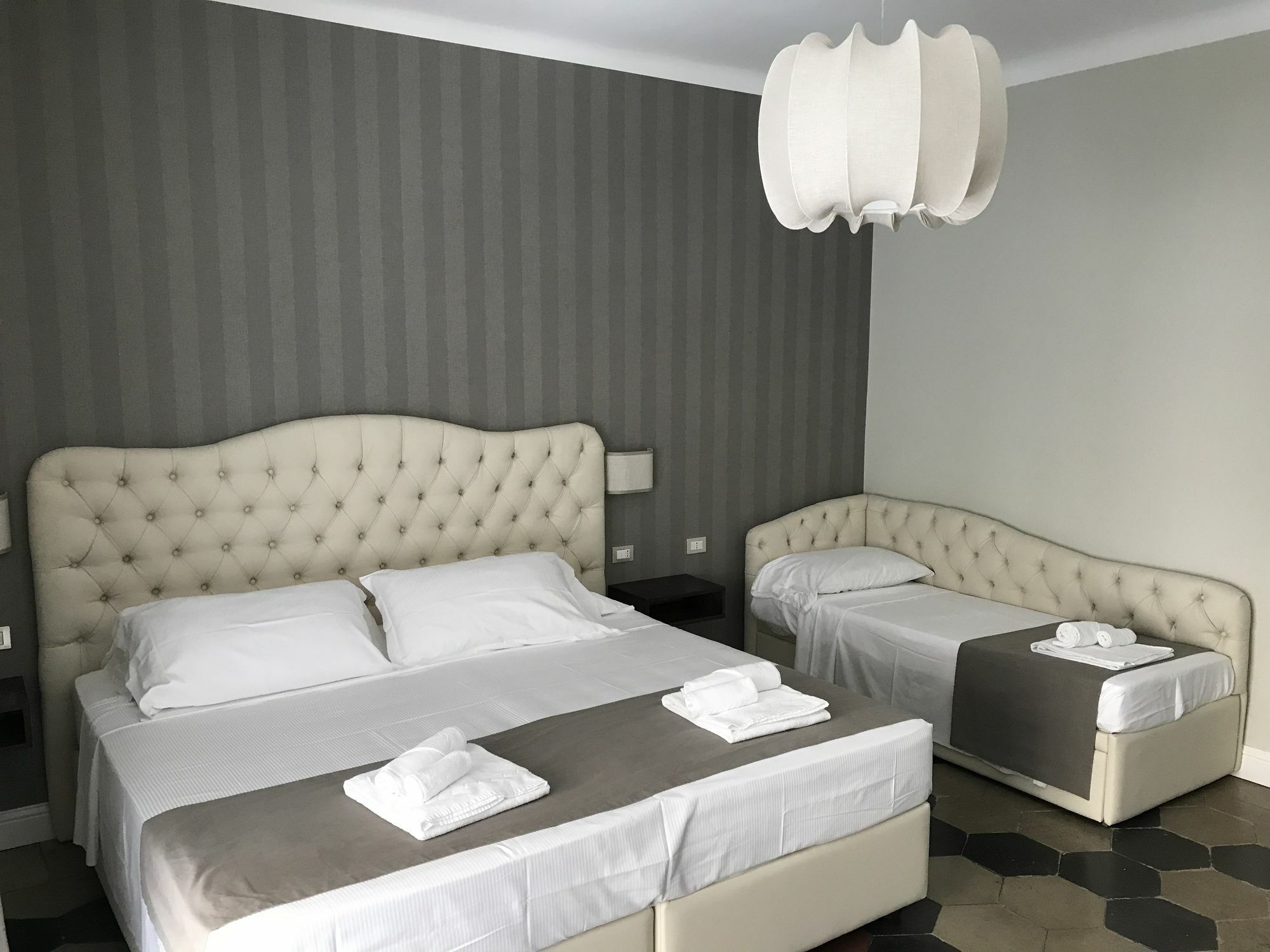 Residenza Roma Imperiale Hotel Kültér fotó