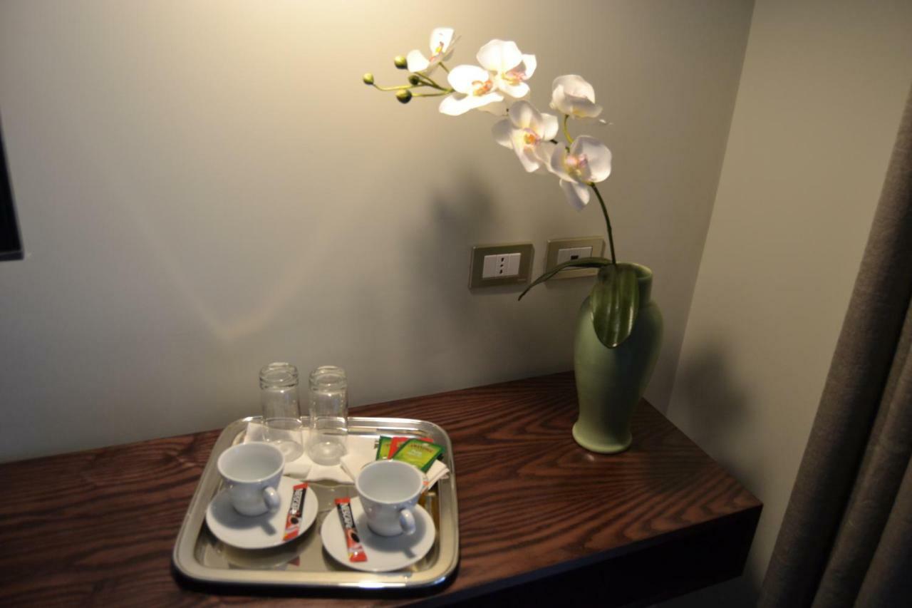 Residenza Roma Imperiale Hotel Kültér fotó